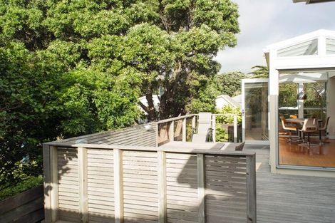 Photo of property in 19f3 Burnham Street, Seatoun, Wellington, 6022