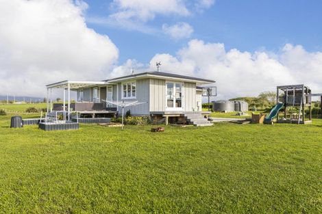 Photo of property in 90 Hoani Road, Okato, New Plymouth, 4381