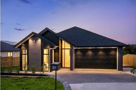 Photo of property in 21 Princes Street, Riverhead, 0820