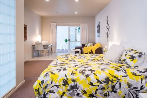 Photo of property in 2 Marina View, Waikawa, Picton, 7281