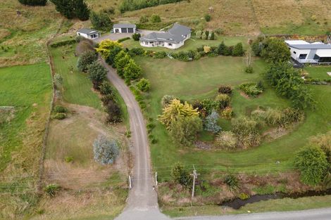 Photo of property in 67 Sandon Road, Feilding, 4702