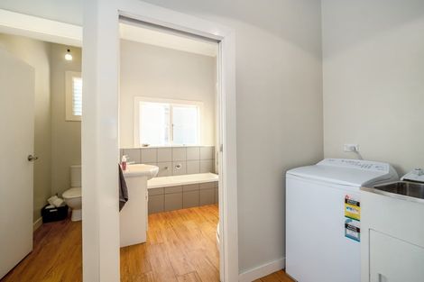 Photo of property in 107 Lincoln Road, Masterton, 5810