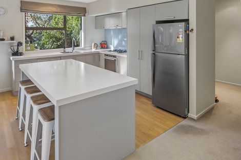 Photo of property in 30 De Castro Drive, Blenheim, 7201