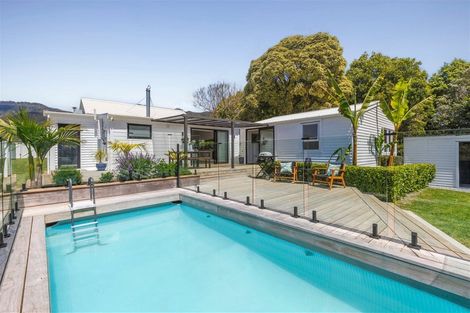 Photo of property in 1 Lansdowne Street, Clifton, Takaka, 7183