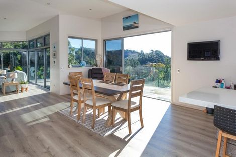 Photo of property in 125 Chevron Crescent, Whangamata, 3620