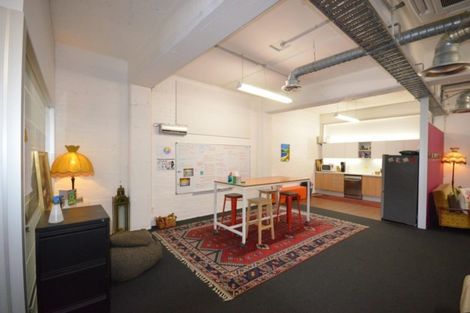 Photo of property in 9c Union Street, Winton, 9720