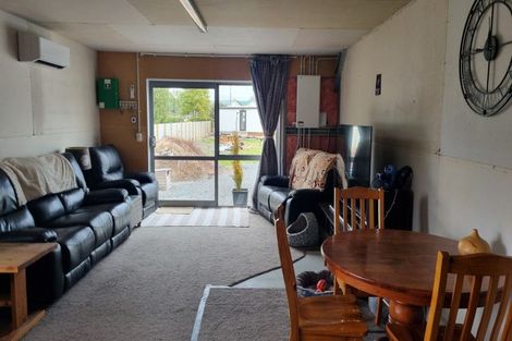 Photo of property in 24 Glasgow Street, Balclutha, 9230
