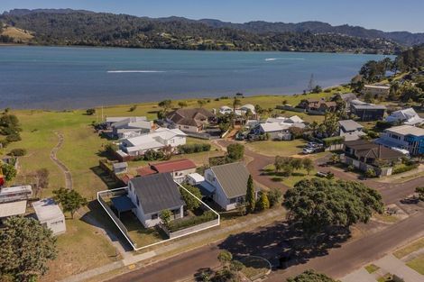 Photo of property in 142 Vista Paku, Pauanui, Hikuai, 3579