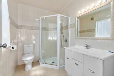 Photo of property in 15 Wells Avenue, Mount Maunganui, 3116