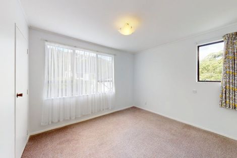Photo of property in 4/75 Delhi Crescent, Khandallah, Wellington, 6035