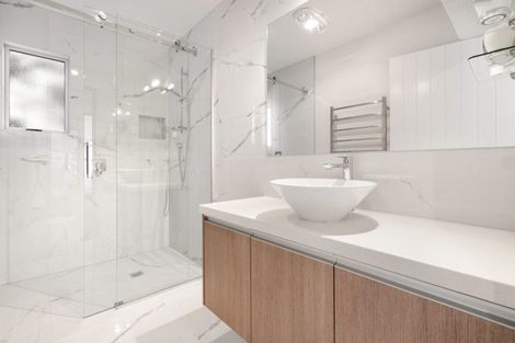 Photo of property in 32 Lismore Street, Wanaka, 9305