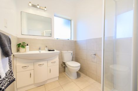 Photo of property in 237 Victoria Avenue, Hokowhitu, Palmerston North, 4410