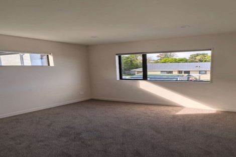 Photo of property in 17a Midgley Road, West Harbour, Auckland, 0618