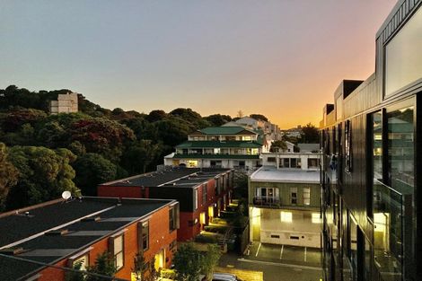 Photo of property in Nouvo Apartments, 5g/21 Rugby Street, Mount Cook, Wellington, 6021