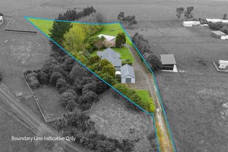 Photo of property in 35 Oram Drive, Turitea, Palmerston North, 4472