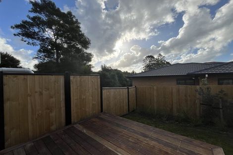 Photo of property in 53 Raupeti Lane, Henderson, 0612