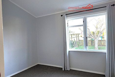 Photo of property in 78-80 Hereford Street, Cannons Creek, Porirua, 5024
