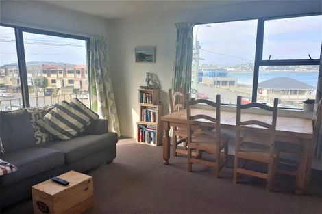 Photo of property in 102u6 Lyall Parade, Lyall Bay, Wellington, 6022