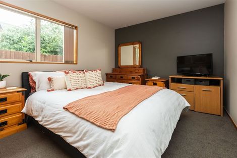 Photo of property in 9 Cherry Place, Casebrook, Christchurch, 8051