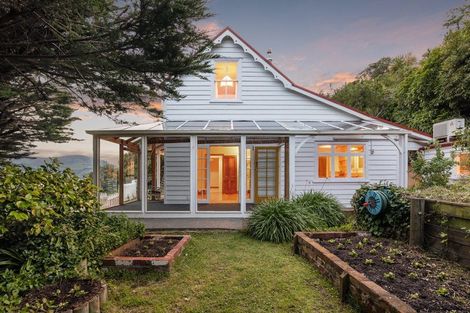Photo of property in 34 Cressy Terrace, Lyttelton, 8082