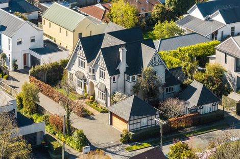 Photo of property in 39 Holly Road, St Albans, Christchurch, 8014