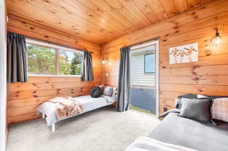 Photo of property in 12 Laurel Grove, Maungaraki, Lower Hutt, 5010