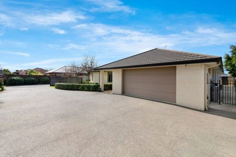 Photo of property in 8 Overbury Crescent, Rolleston, 7614