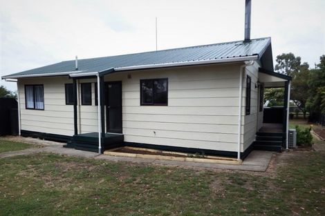 Photo of property in 19 Vera Street, Marton, 4710