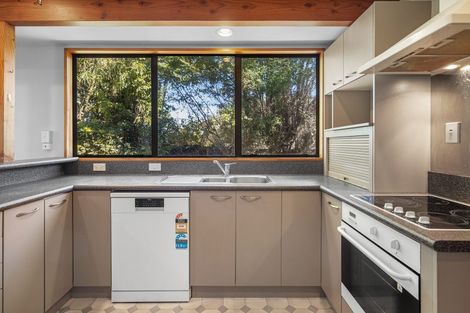 Photo of property in 39 Tintern Avenue, Avonhead, Christchurch, 8042