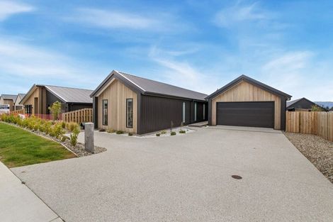 Photo of property in Northlake, 8 Linnburn Road, Wanaka, 9305