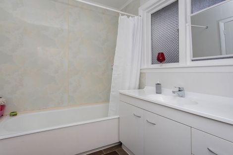 Photo of property in 3 Waters Street, Hoon Hay, Christchurch, 8025