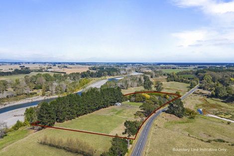 Photo of property in 273 Parewanui Road, Bulls, 4894