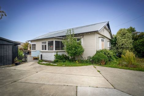 Photo of property in 28 Northcote Road, Northcote, Christchurch, 8052