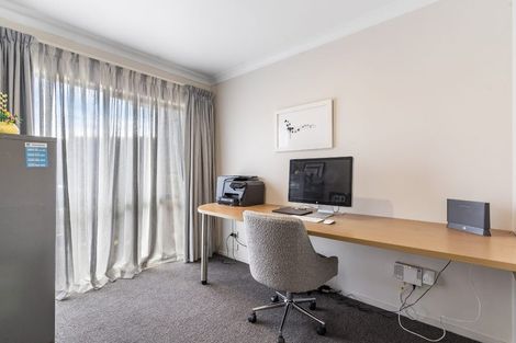 Photo of property in 136 Lynwood Road, New Lynn, Auckland, 0600