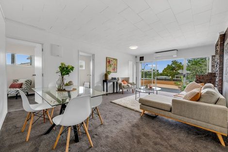 Photo of property in 110 Friedlanders Road, Manurewa, Auckland, 2102