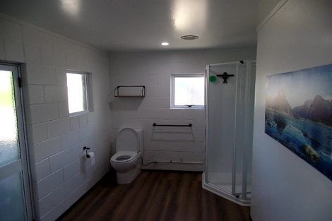 Photo of property in 25 Durham Avenue, Welbourn, New Plymouth, 4312