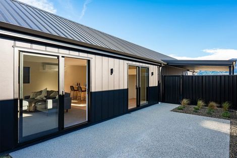 Photo of property in 11 Gillespie Street, Lake Hawea, 9382