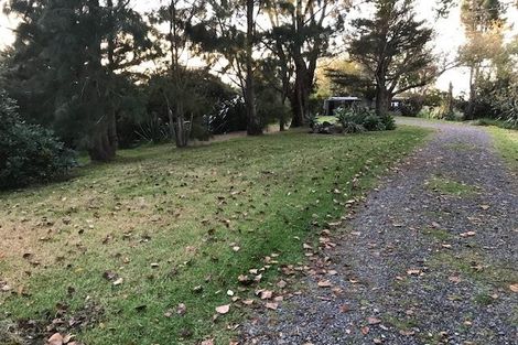 Photo of property in 642 Matapouri Road, Matapouri, Whangarei, 0173