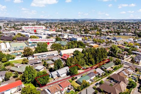 Photo of property in 142 Great South Road, Manurewa, Auckland, 2102