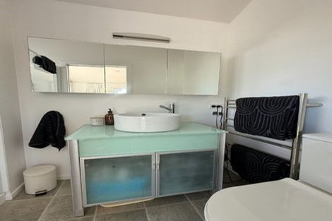 Photo of property in 2/57 Aeroview Drive, Beach Haven, Auckland, 0626