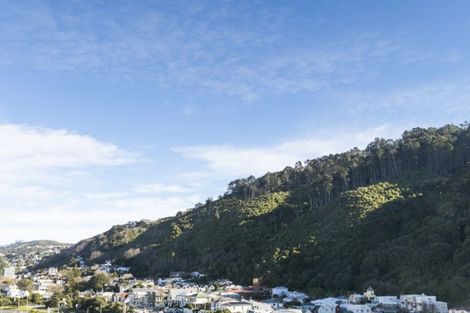 Photo of property in 8c/123 Molesworth Street, Thorndon, Wellington, 6011
