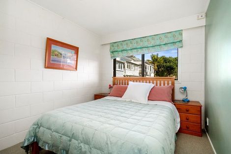 Photo of property in 4u7 Derby Street, Mount Victoria, Wellington, 6011