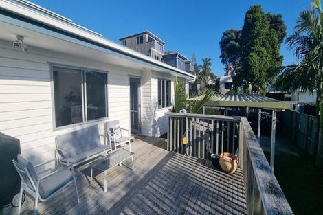 Photo of property in 1059b Papamoa Beach Road, Papamoa Beach, Papamoa, 3118