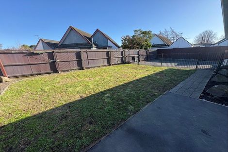 Photo of property in 3/39 Waimairi Road, Upper Riccarton, Christchurch, 8041