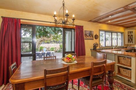 Photo of property in 420 Mangakura Road, Helensville, 0875