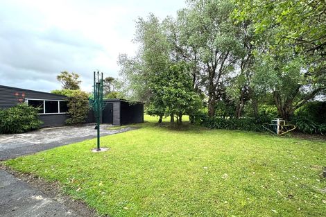Photo of property in 37 Shortt Avenue, Mangere Bridge, Auckland, 2022