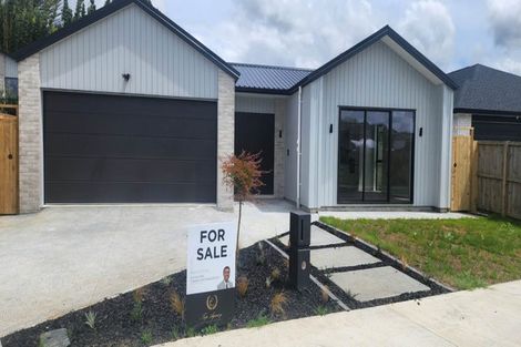 Photo of property in 12 Rongoa Maori Way, Pukekohe, 2120