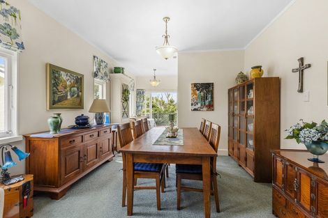 Photo of property in 37 Beauchamp Street, Karori, Wellington, 6012