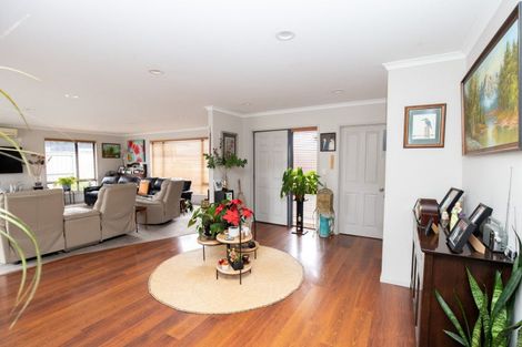 Photo of property in 42 Benner Drive, Ngatea, 3503