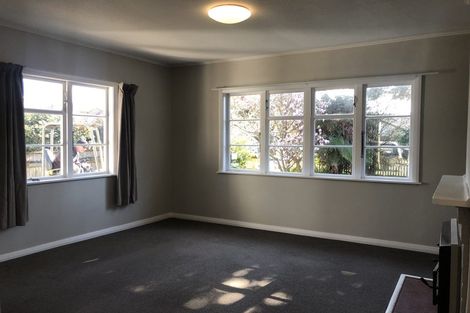 Photo of property in 14 Thornycroft Avenue, Epuni, Lower Hutt, 5011